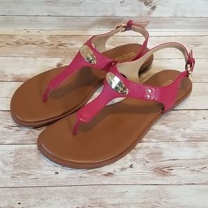Micheal Kors Plate Thong Sandals Size 7.5